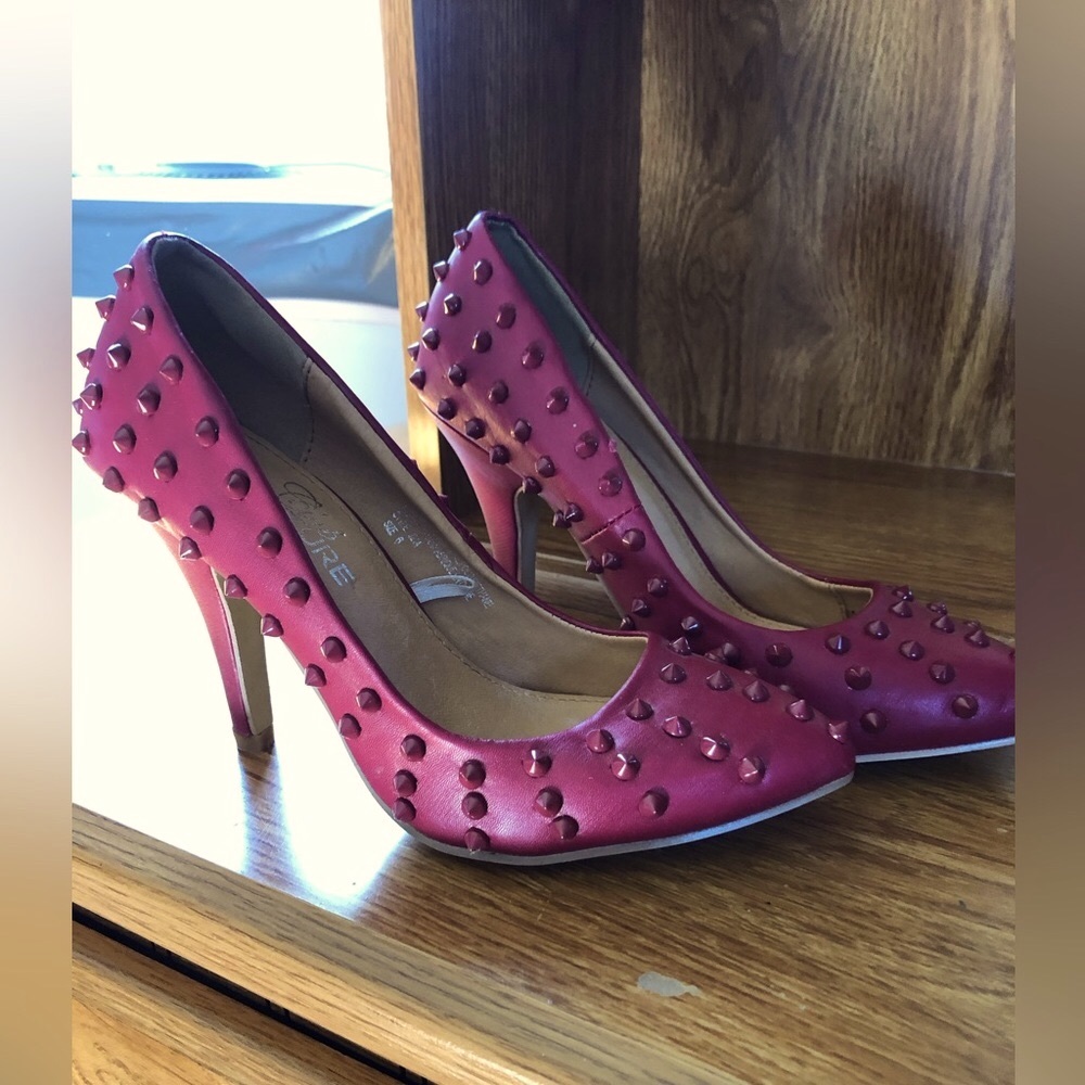 Burgundy Spiked Heels Shoes Size 6 Never Worn
